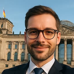 Julian - Support Mitarbeiter